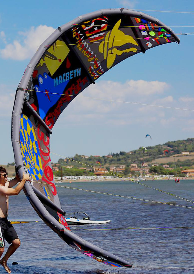 Parole al Vento - Kite Art - kitesurf