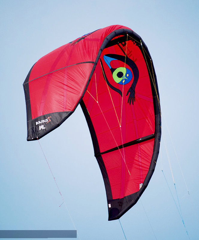 LES YEUX FLOTTANTES - Kite Art - kitesurf