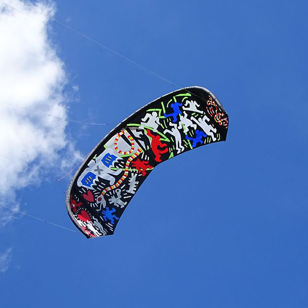 Haring - Kite Art - kitesurf