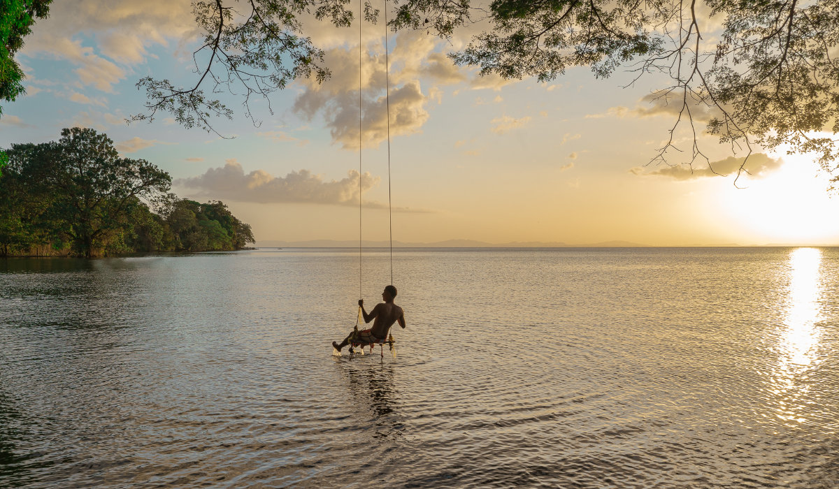 Ometepe swing