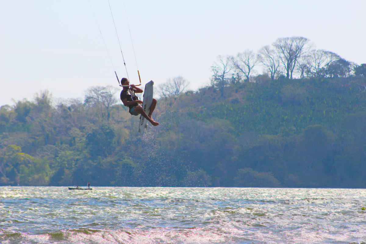 kitesurfing board off in Ometepe