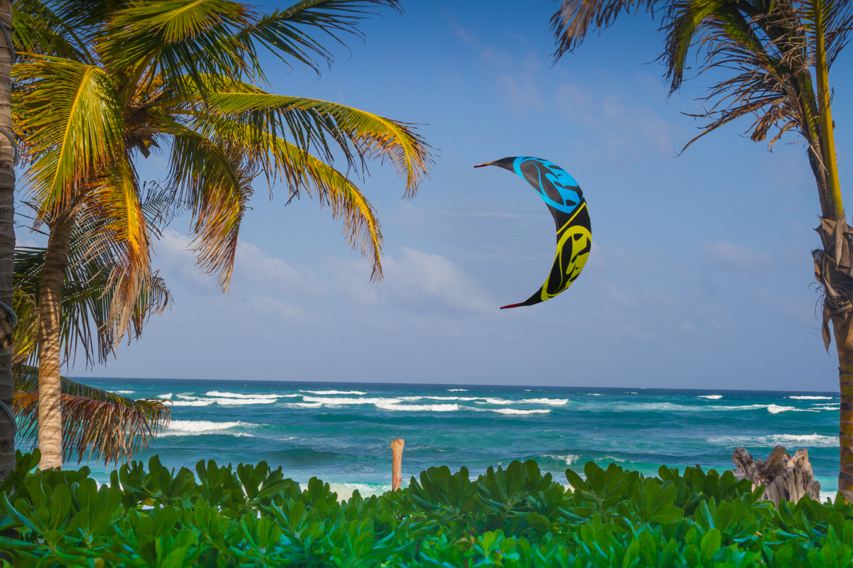 Unwind and learn: best beginner kitesurfing spots worldwide