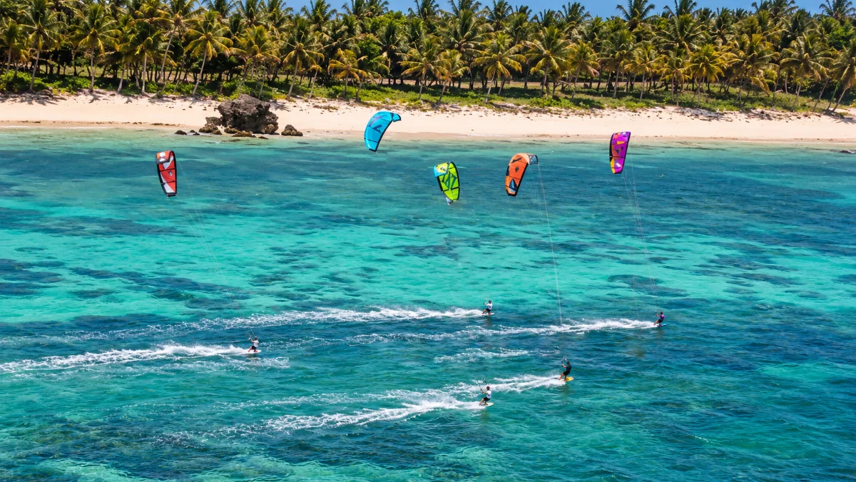 Union Beach Catliclan Philippines kitesurfing