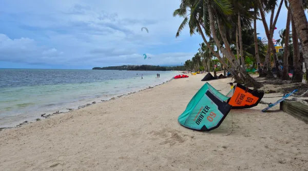 Kitesurfing in Philippines
