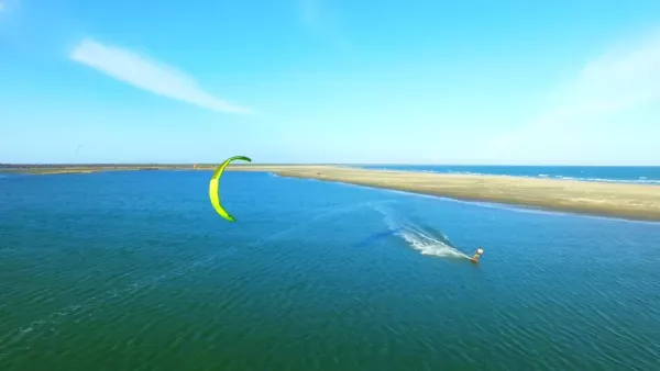 Adam's Bridge kitesurfing spot – beginner flat water