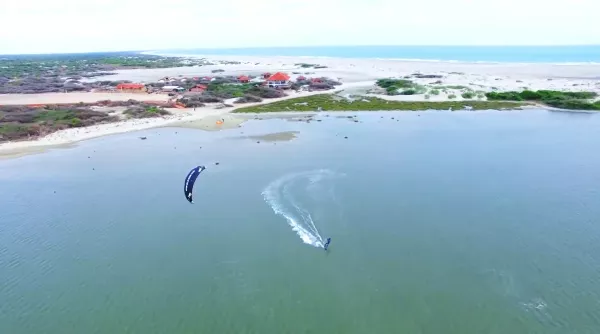 Adam's Bridge kitesurfing spot – beginner flat water