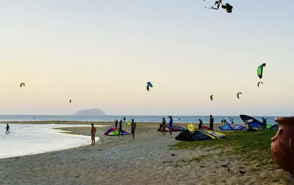 Capusan Beach kitesurfing spot – beginner flat water