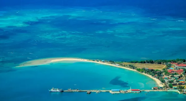 Capusan Beach kitesurfing spot – beginner flat water