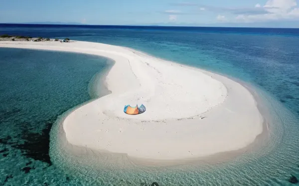 Seco Island kitesurfing spot – beginner flat water