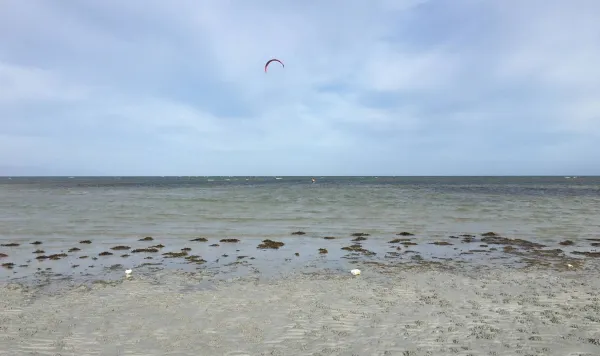 Emerald Playa Beach kitesurfing spot – beginner flat water
