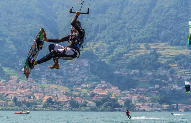 Lake Como - Colico kitesurfing spot – beginner chop water