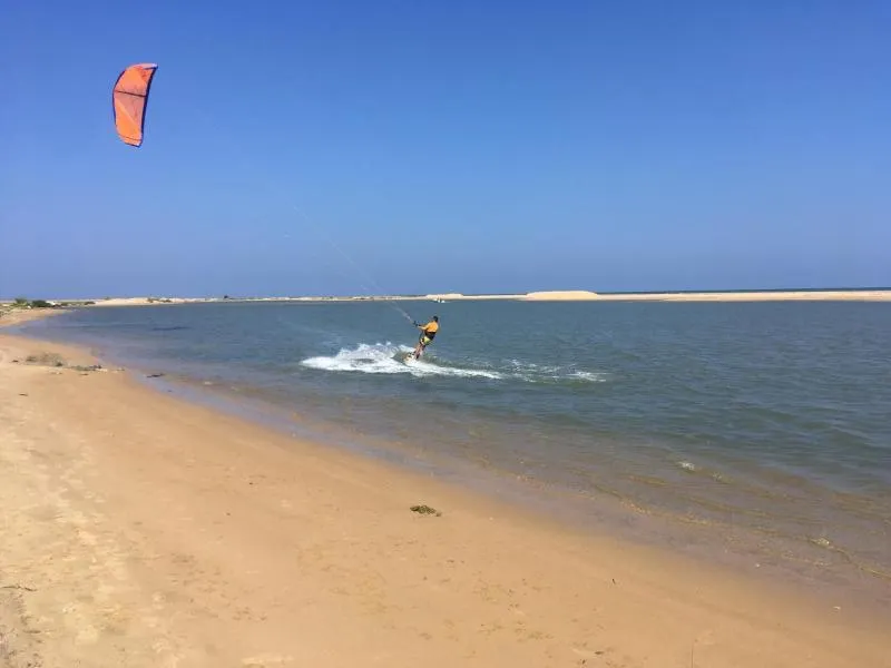 Kalpitiya Main Lagoon kitesurfing spot – beginner flat water