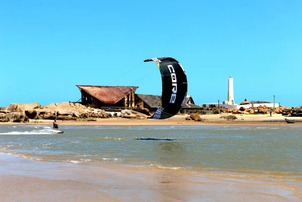 Pedra do Sal kitesurfing spot – intermediate wave water