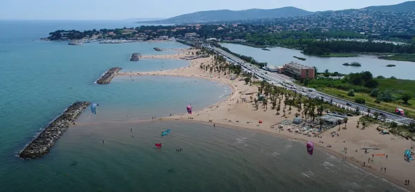 Saint Aygulf kitesurfing spot – beginner chop water