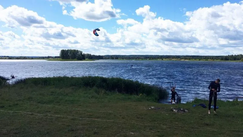 Elektrenai Meadows kitesurfing spot – intermediate chop water