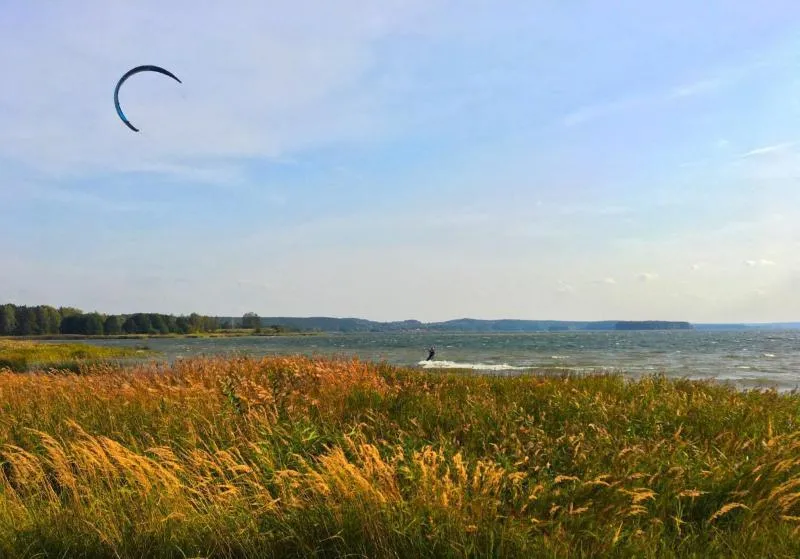 Elektrenai Meadows kitesurfing spot – intermediate chop water