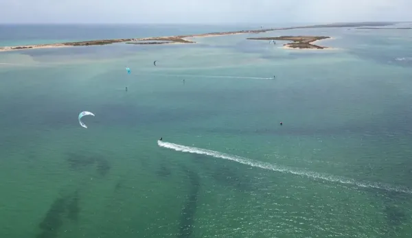 Fuseta Lagoon kitesurfing spot – beginner flat water
