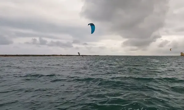 Fuseta Lagoon kitesurfing spot – beginner flat water