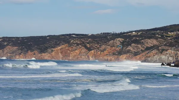 Praia do Guincho kitesurfing spot – intermediate wave water