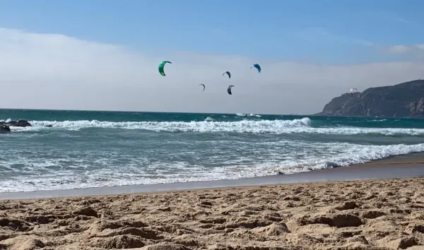 Guincho Beach kitesurfing spot – intermediate wave water