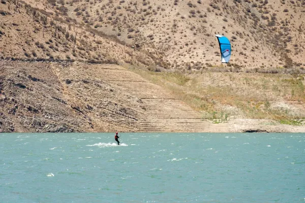 Embalse Puclaro kitesurfing spot – beginner flat water