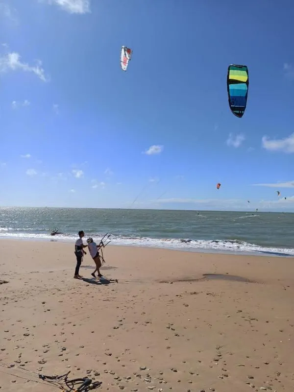 Valdelagrana kitesurfing spot – beginner flat water