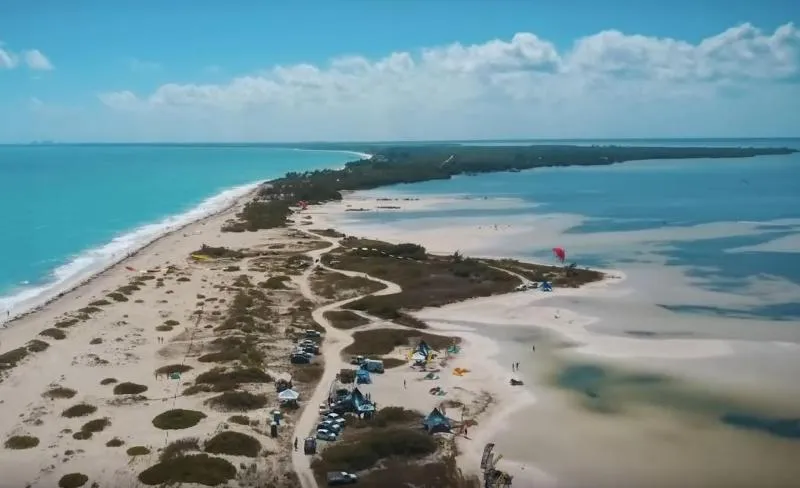 Isla Blanca Cancun kitesurfing spot – beginner flat water