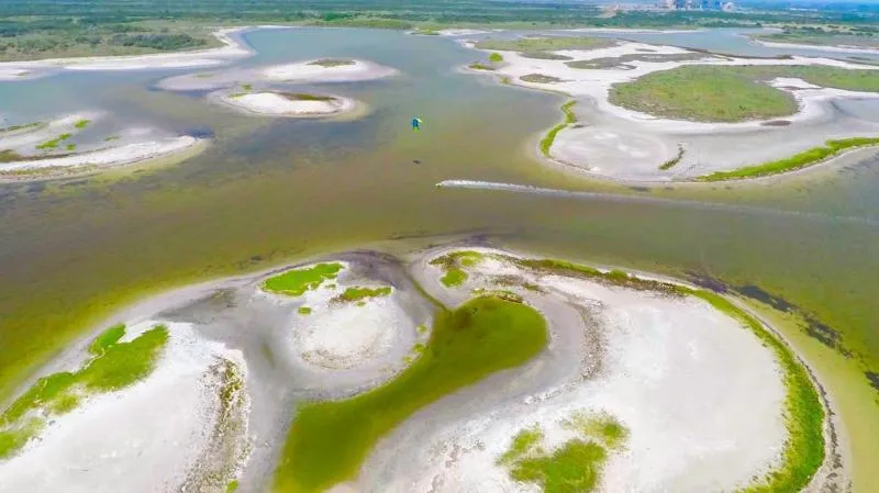 Corpus Christi Bay kitesurfing spot – beginner flat water
