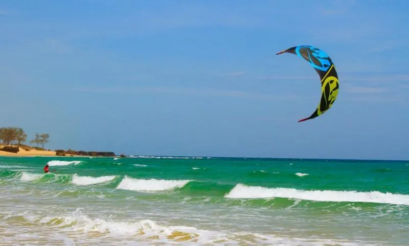 Mecufi kitesurfing spot – intermediate wave water
