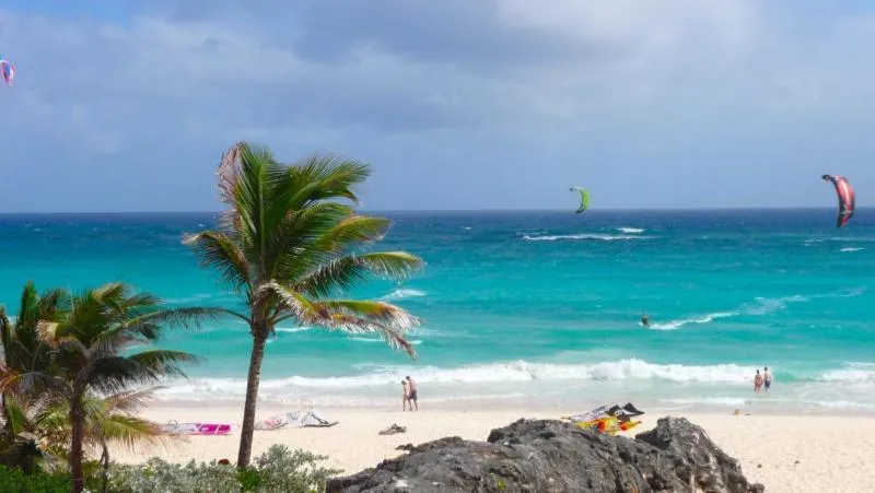 Silver Sands kitesurfing spot – intermediate wave water