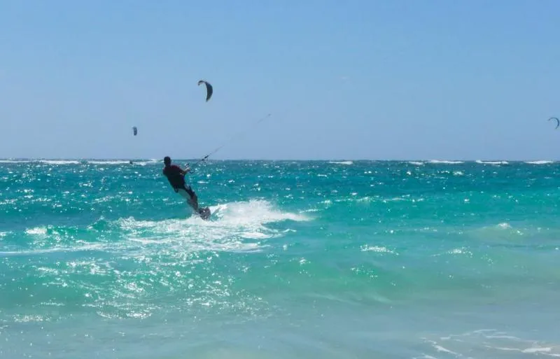 Silver Sands kitesurfing spot – intermediate wave water