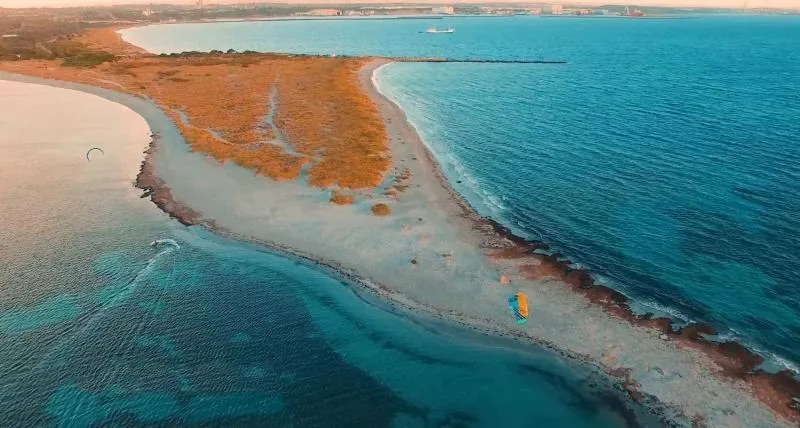 Woodman Point kitesurfing spot – beginner flat water