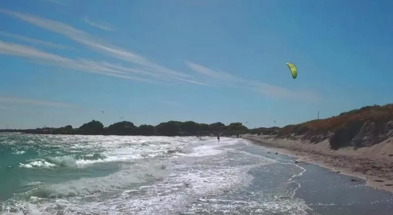 Woodman Point kitesurfing spot – beginner flat water