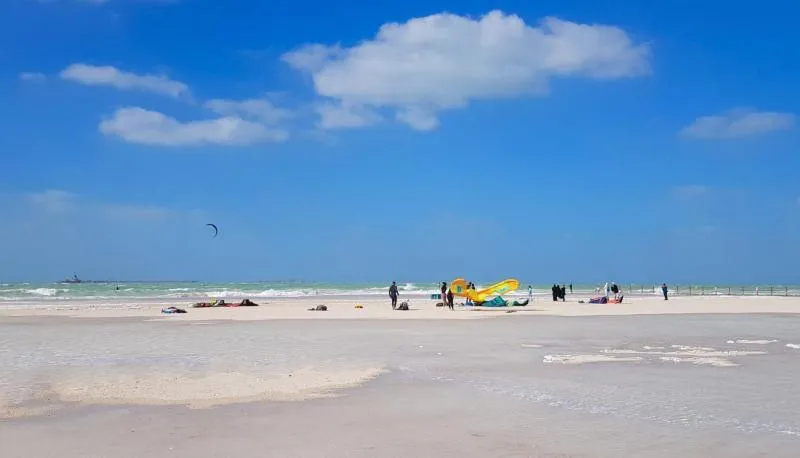 Kite Beach Dubai kitesurfing spot – beginner chop water
