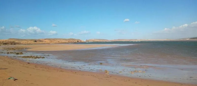 Oualidia Lagoon kitesurfing spot – beginner flat water