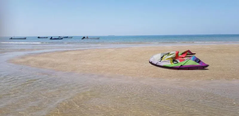 Qurum Beach Muscat kitesurfing spot – beginner chop water