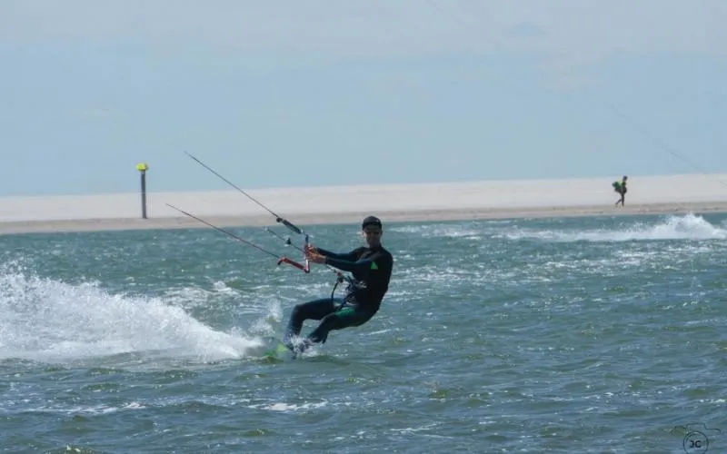 Zandmotor kitesurfing spot – beginner flat water