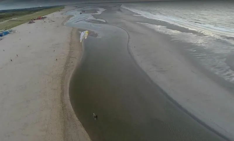 Zandmotor kitesurfing spot – beginner flat water