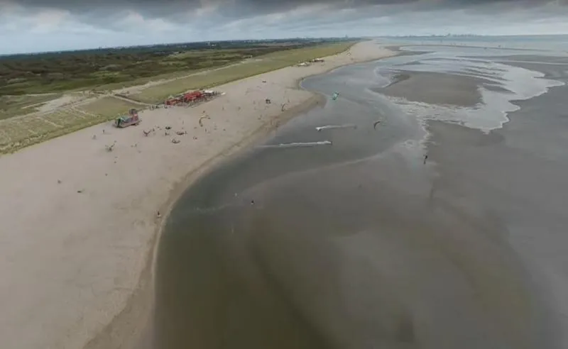 Zandmotor kitesurfing spot – beginner flat water