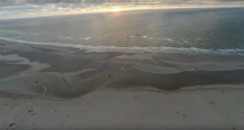 Zandmotor kitesurfing spot – beginner flat water