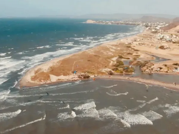 Santa Veronica Kitesurf kitesurfing spot – intermediate wave water