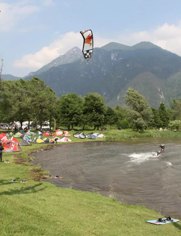 Ponte Caffaro kitesurfing spot – intermediate chop water