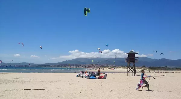 Los Palmones kitesurfing spot – beginner flat water