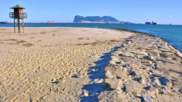 Los Palmones kitesurfing spot – beginner flat water