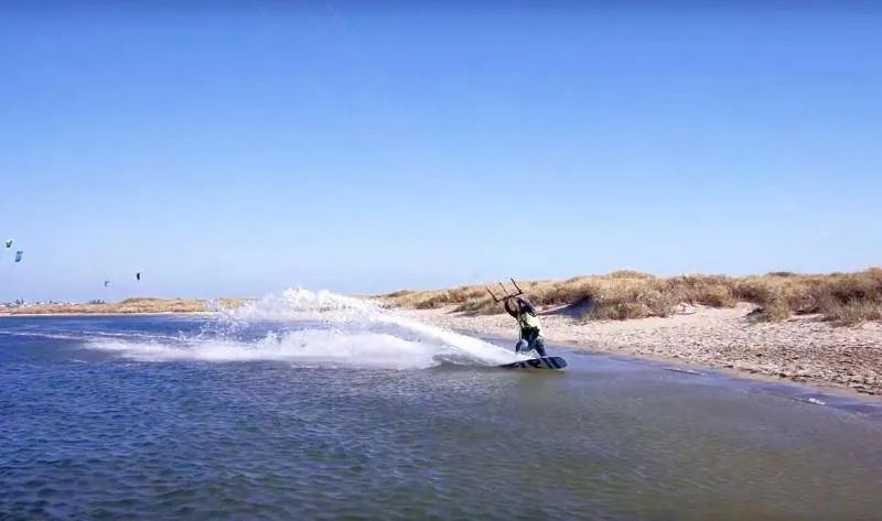 The Pond - Safety Bay kitesurfing spot – beginner flat water