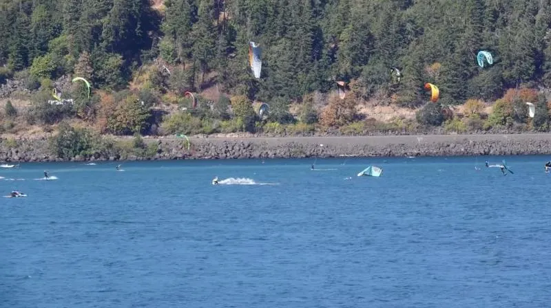 Hood River kitesurfing spot – beginner flat water
