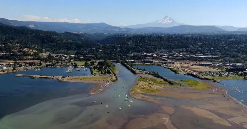 Hood River kitesurfing spot – beginner flat water