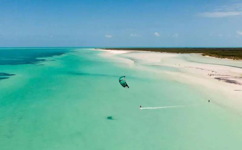 Holbox Sand Bank kitesurfing spot – beginner flat water