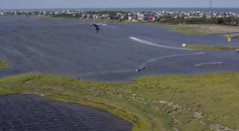 Hatteras Outer Banks kitesurfing spot – beginner flat water