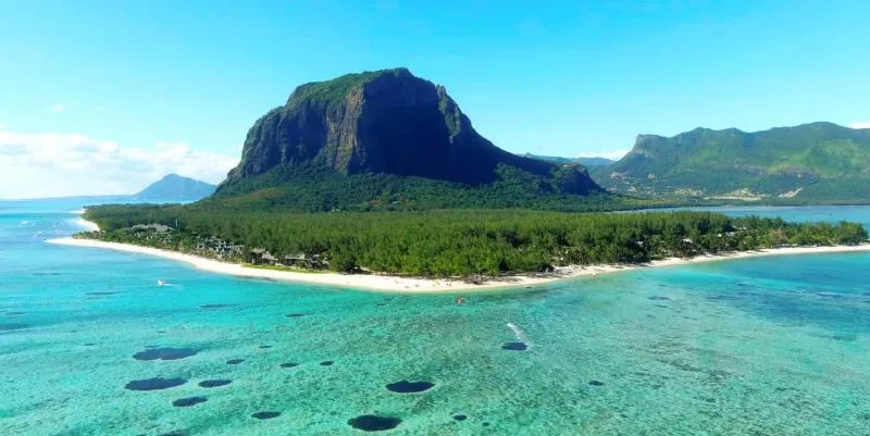 Le Morne kitesurfing spot – beginner wave water